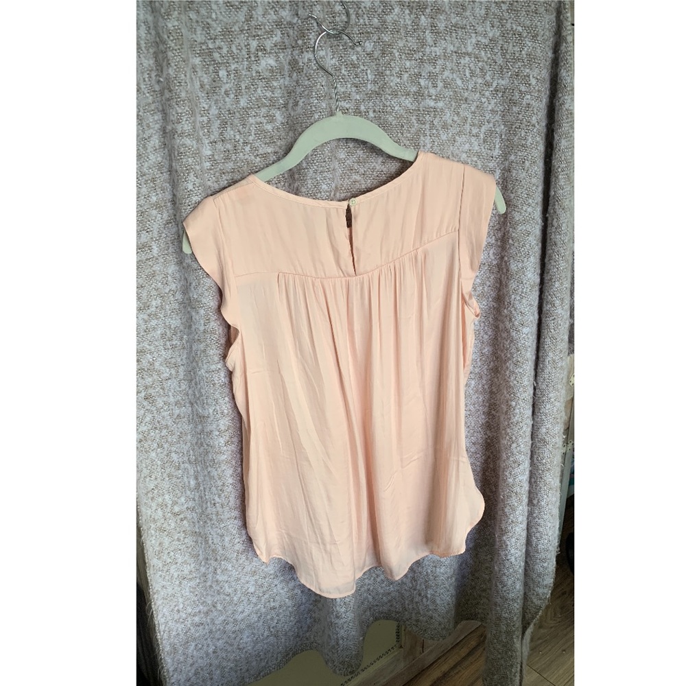 LOFT Flutter Shoulder Shell Blouse, SP - Picture 4 of 4